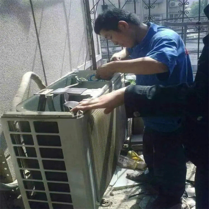 深圳福田中心区海尔变频空调f28维修实例